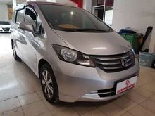 Honda Freed 1.5 E PSD AT 2010 Silver Metalik Km72Rb Antik