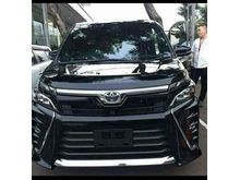 Toyota Voxy 2018 unit Ready Stock