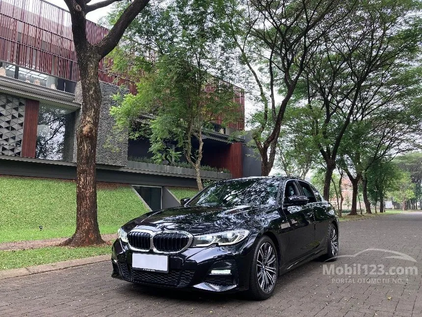 Jual Mobil BMW 330i 2019 M Sport 2.0 di DKI Jakarta Automatic Sedan Hitam Rp 645.000.000