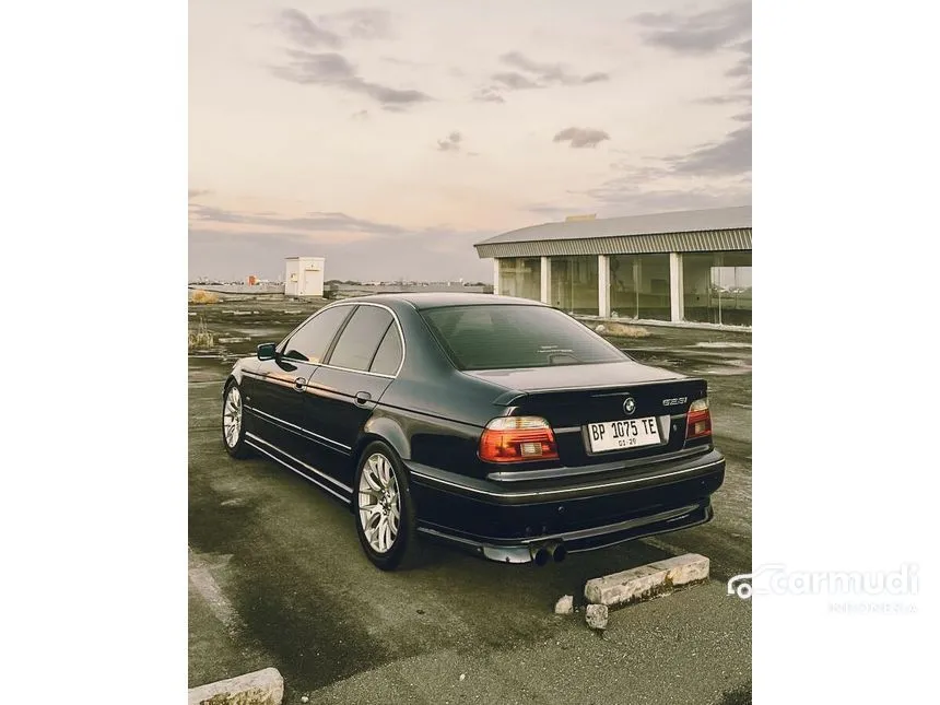 1997 BMW 528i E39 2.8 Automatic Sedan