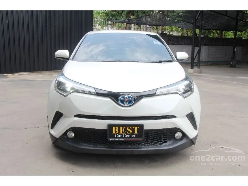 2018 Toyota C-HR Mid SUV