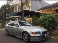 1995 BMW 320i 2.0 E36 2.0 Automatic Sedan