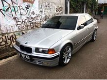 1993 BMW 318i 1.8 1.8 Manual Sedan