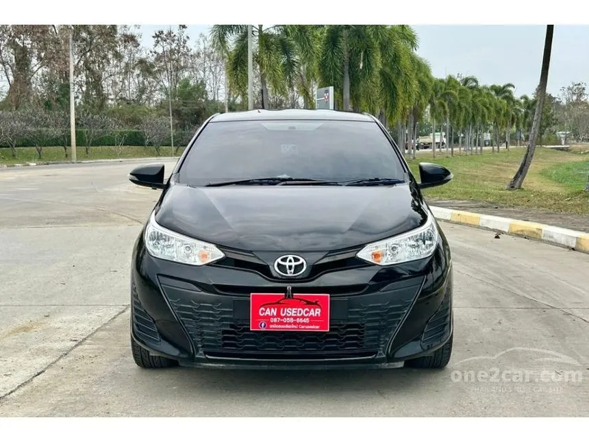 2018 Toyota YARIS E Hatchback