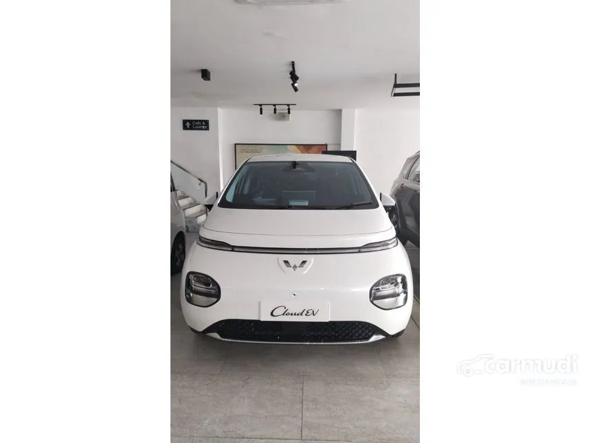 2024 Wuling Cloud EV EV Hatchback