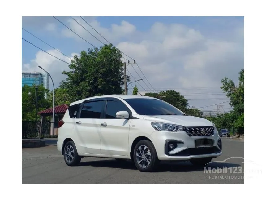 Jual Mobil Suzuki Ertiga 2022 GX 1.5 di Jawa Timur Automatic MPV Putih Rp 220.000.007