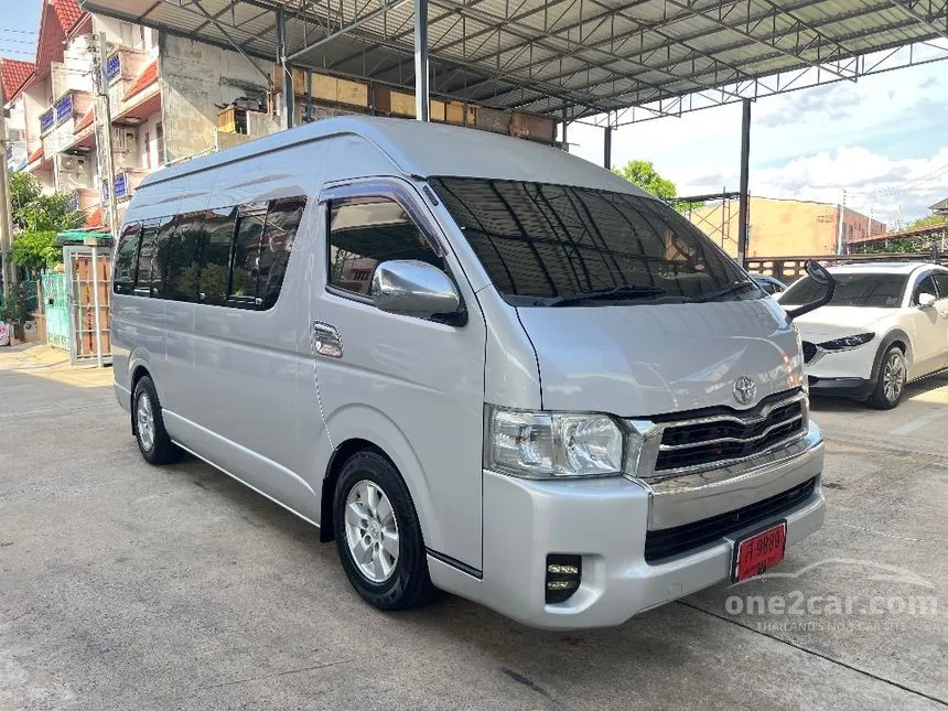 2012 Toyota HIACE D4D Van