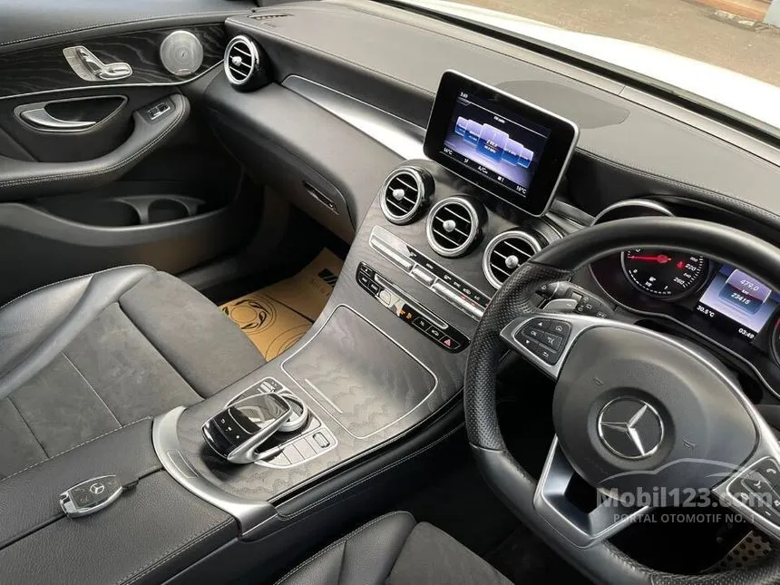 2018 Mercedes-Benz GLC200 AMG SUV