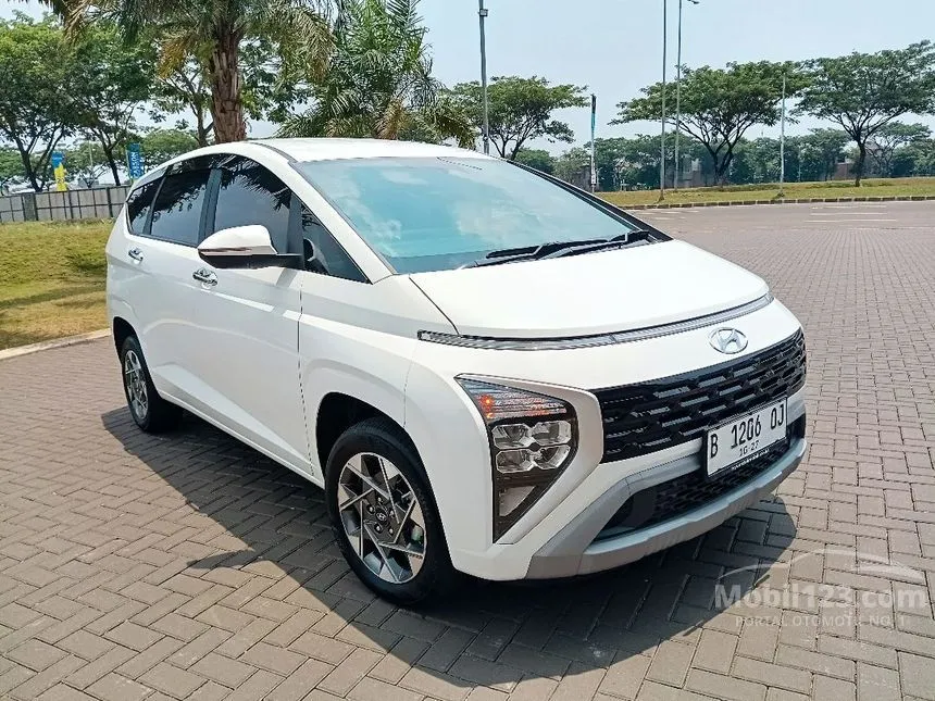 Jual Mobil Hyundai Stargazer 2022 Prime 1.5 di Banten Automatic Wagon Putih Rp 245.900.000