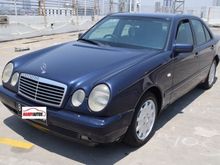1996 Mercedes-Benz E320 3.2 W124 3.2 L6 Automatic Sedan