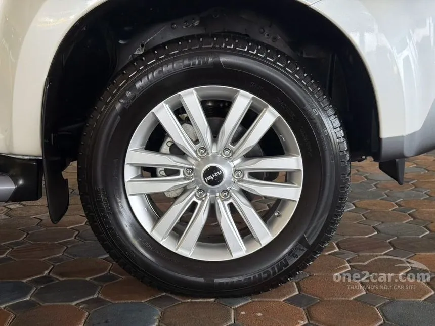 2017 Isuzu MU-X DVD SUV