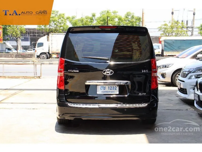 2017 Hyundai H-1 Elite Van