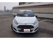 2013 Ford Fiesta 1.5 Trend Hatchback Automatic Putih
