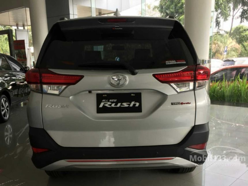 Jual Mobil  Toyota  Rush  2019 TRD  Sportivo 1 5 di DKI 