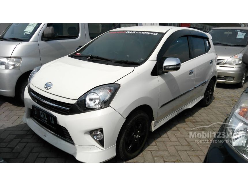 Jual Mobil  Toyota Agya  2021 TRD Sportivo 1 0 di Jawa  Timur  