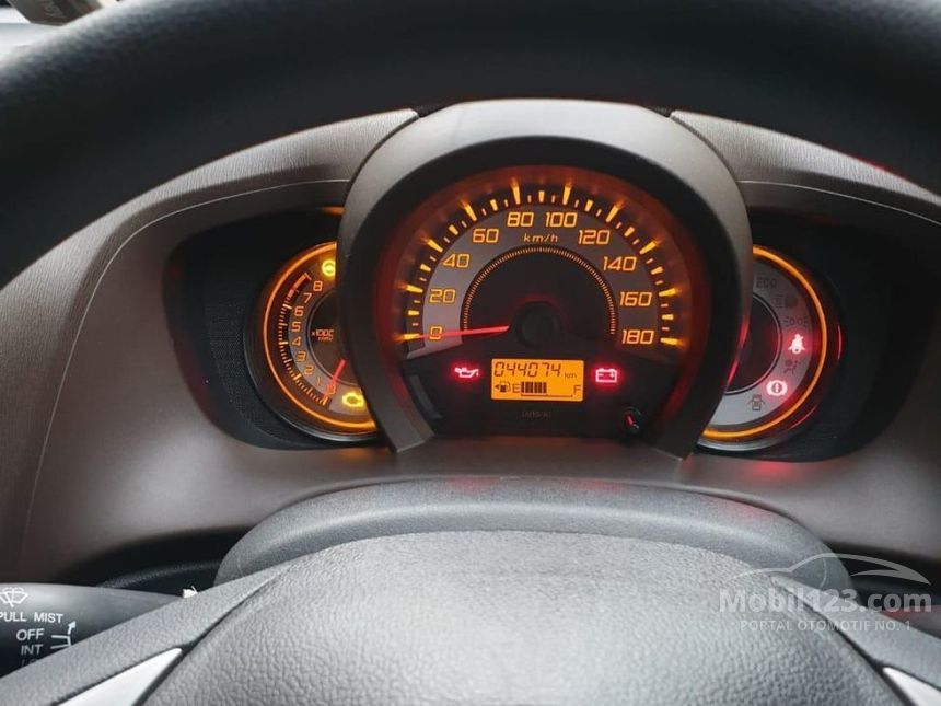 2013 Honda Brio Satya S Hatchback