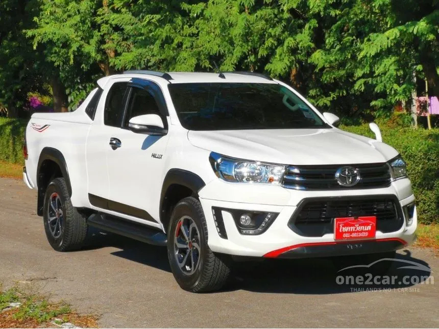 2017 Toyota Hilux Revo Prerunner TRD Sportivo Pickup