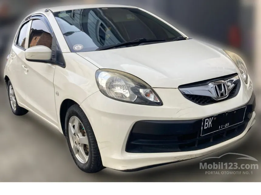 Jual Mobil Honda Brio 2015 Satya S 1.2 di Sumatera Utara Manual Hatchback Putih Rp 99.000.000