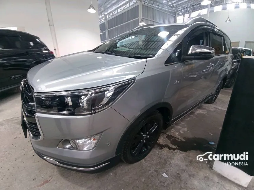 2020 Toyota Kijang Innova Venturer MPV