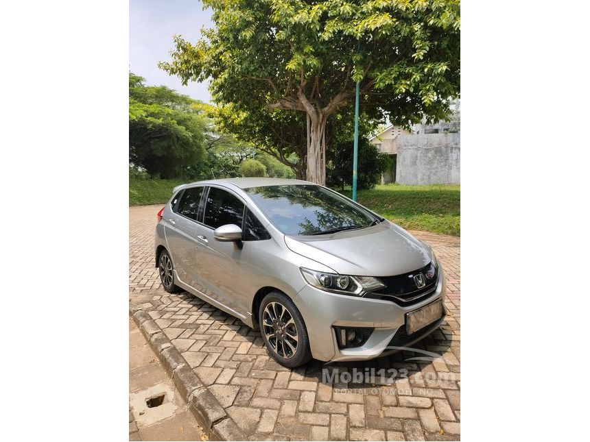 Jual Mobil Honda Jazz 2016 RS 1.5 di Jawa Barat Automatic