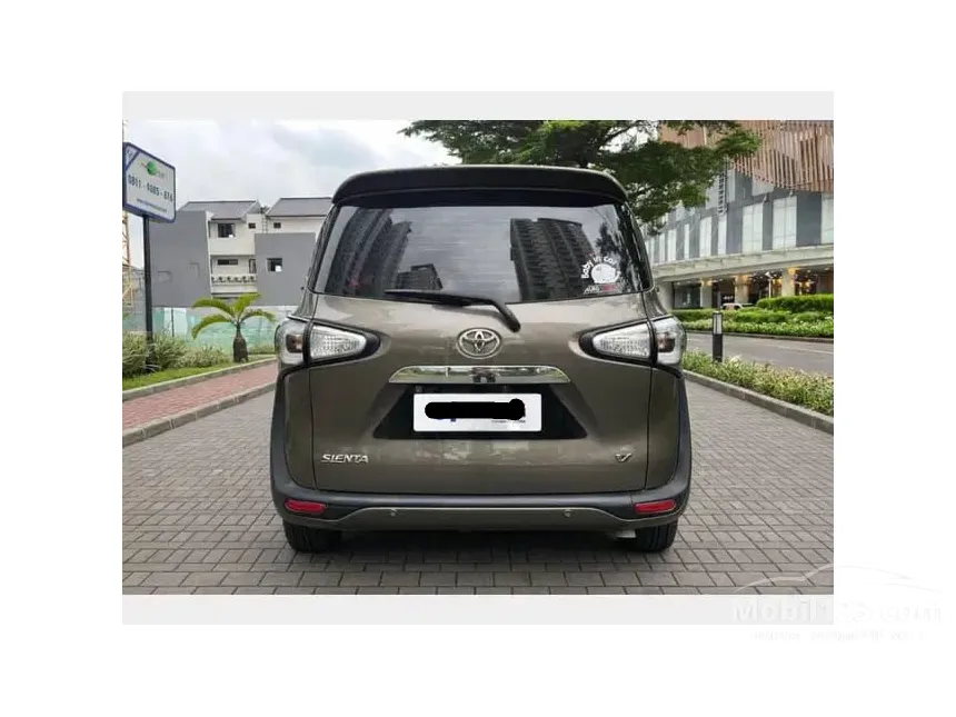 2016 Toyota Sienta V MPV