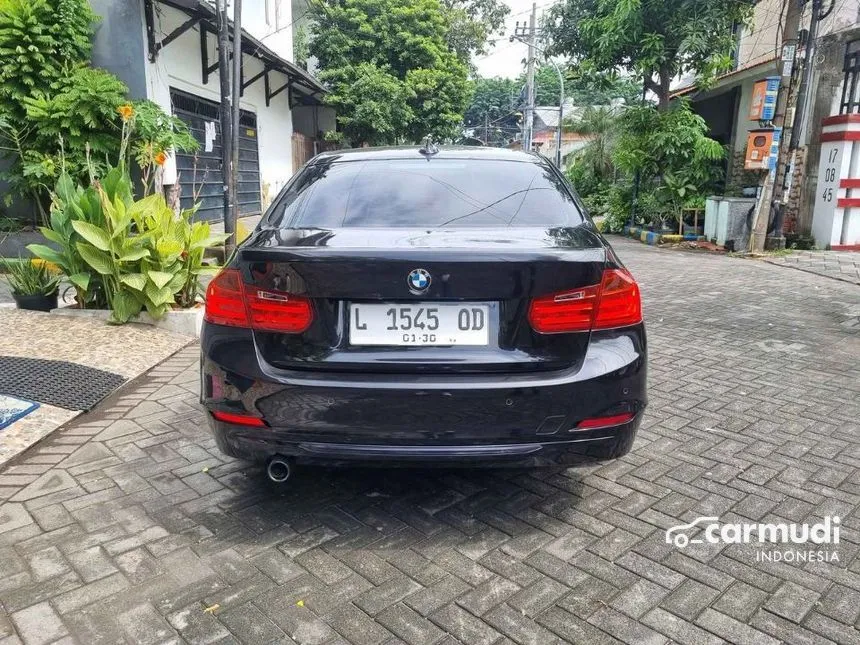2014 BMW 320i Sport Sedan