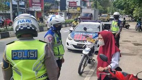 Perhatian! Tilang Manual Berlaku Lagi, 12 Pelanggaran Ini Jadi Incaran