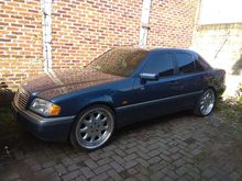 1995 Mercedes-Benz C180 1.8 Sedan
