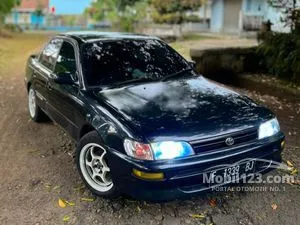 1994 Toyota Corolla 1.6 SE Sedan