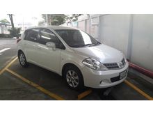 2010 Nissan Tiida 1.6 (ปี 06-12) G Hatchback AT