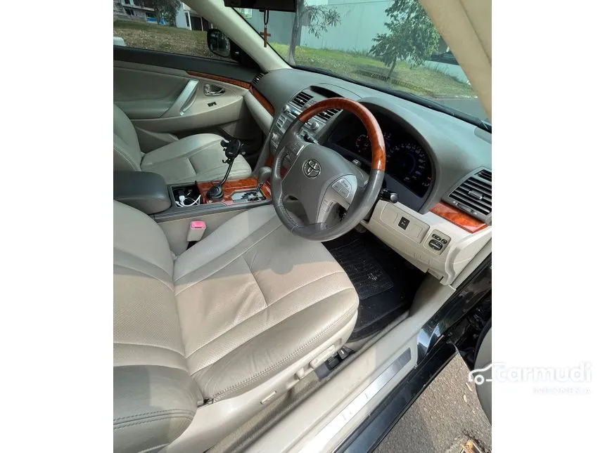 2012 Toyota Camry V Sedan