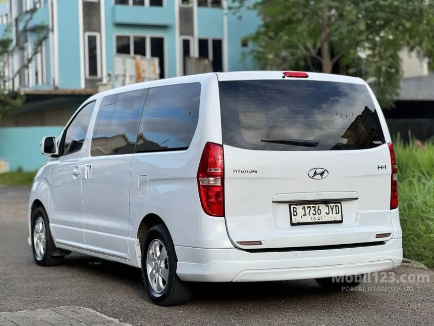 2015 Hyundai H-1 XG Next Generation MPV