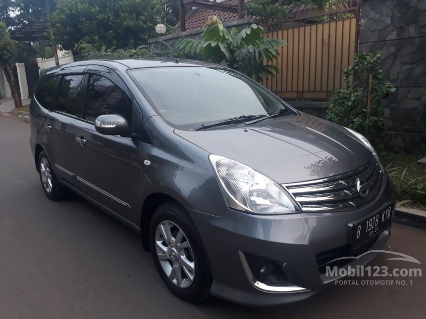 Jual Mobil  Nissan  Grand  Livina  2013 Ultimate  1 5 di DKI 