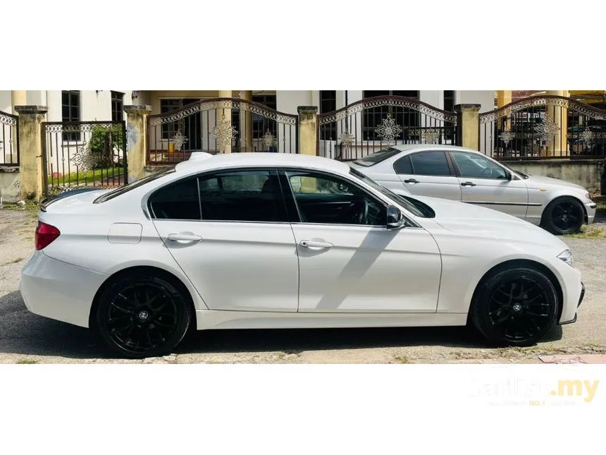 2017 BMW 318i Luxury Sedan