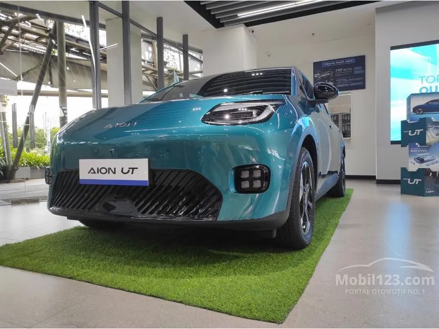 2026 GAC AION UT Premium Hatchback