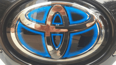 Toyota: Kondisi Jalan di Indonesia 'Menantang' bagi Mobil Listrik