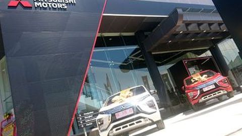 Dealer Kendaraan Penumpang Pertama Mitsubishi di Pontianak Resmi Beroperasi