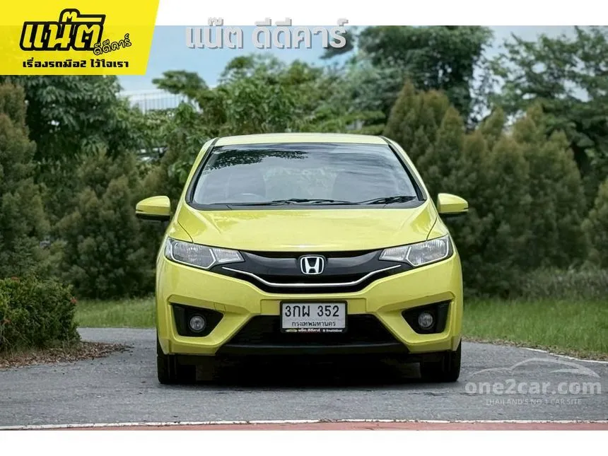 2014 Honda JAZZ SV Hatchback