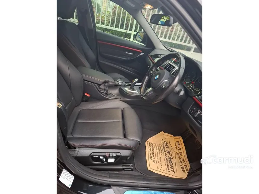 2017 BMW 320i M Sport Sedan