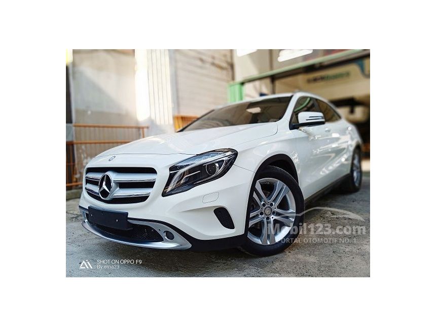 2016 Mercedes-Benz GLA200 Urban SUV