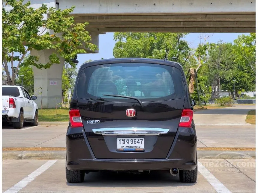 2013 Honda Freed SE Wagon