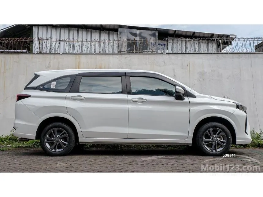 2022 Daihatsu Xenia R MPV