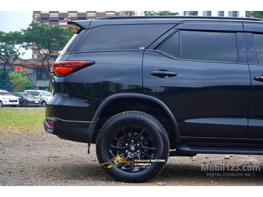 2022 Toyota Fortuner GR Sport 4X2 SUV