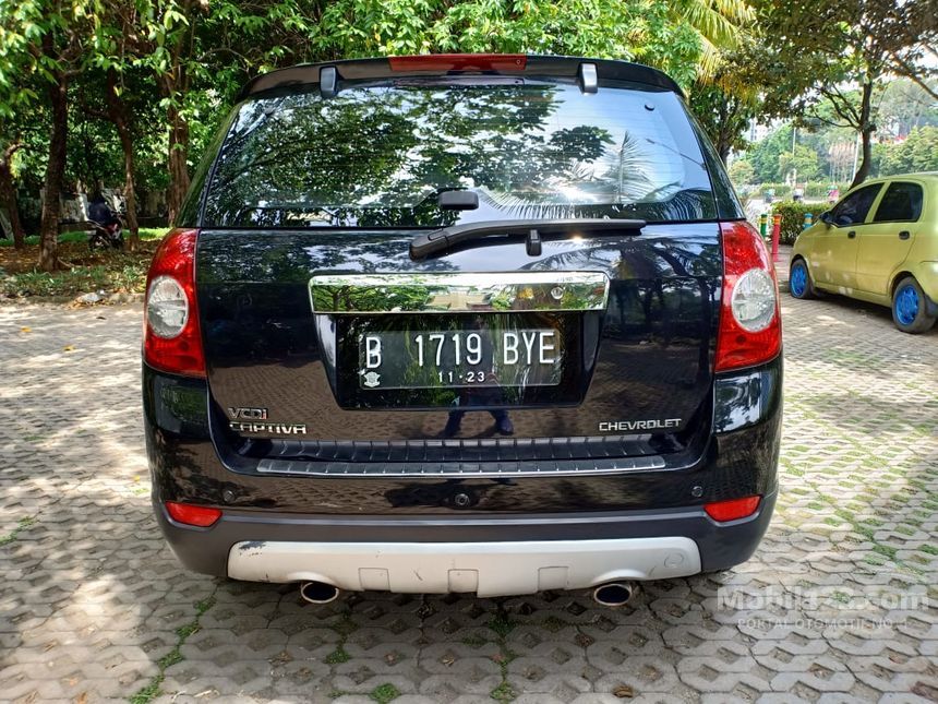 Jual Mobil  Chevrolet  Captiva  2013  Pearl White 2 4 di DKI 