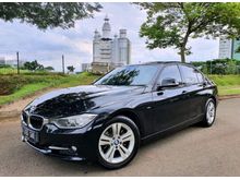 2014 BMW 320i 2.0 Sport Sedan
