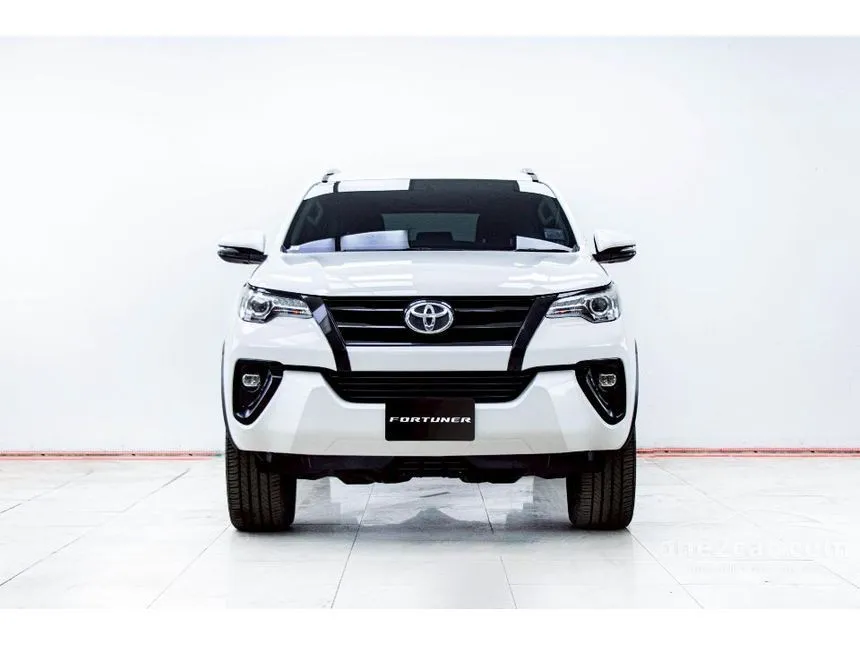 2017 Toyota FORTUNER V SUV