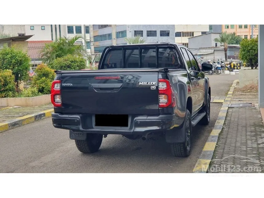 2025 Toyota Hilux V Double Cab 4X4 Pickup