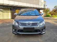 Toyota Kijang Innova 2.5 G solar AT 2012 Abu2 Istimewa