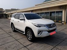 Toyota Fortuner VRZ Diesel 2.4 AT 2017 Putih, Service Record