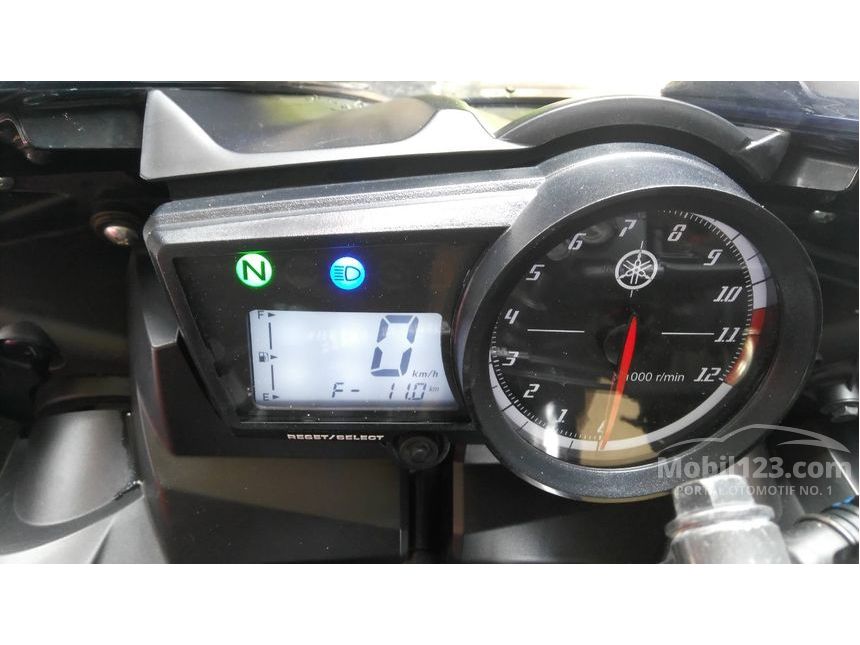 Jual Motor Yamaha YZF R15 2017 150 0.2 di Jawa Barat Manual Sport Bike ...